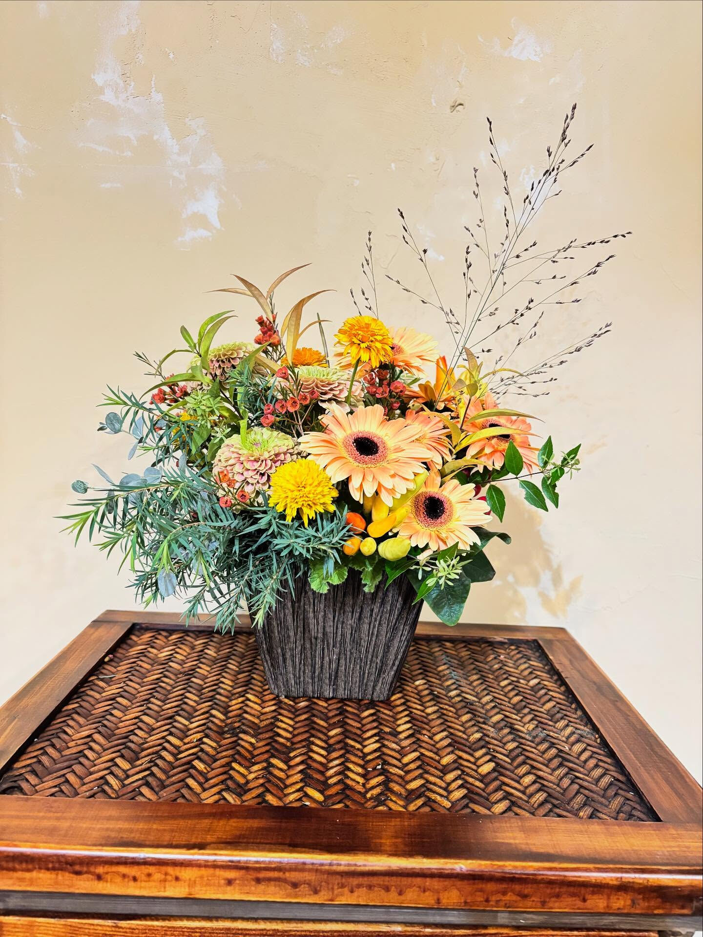 最近お作りしたアレンジメントを、少しまとめてご紹介します🌼
