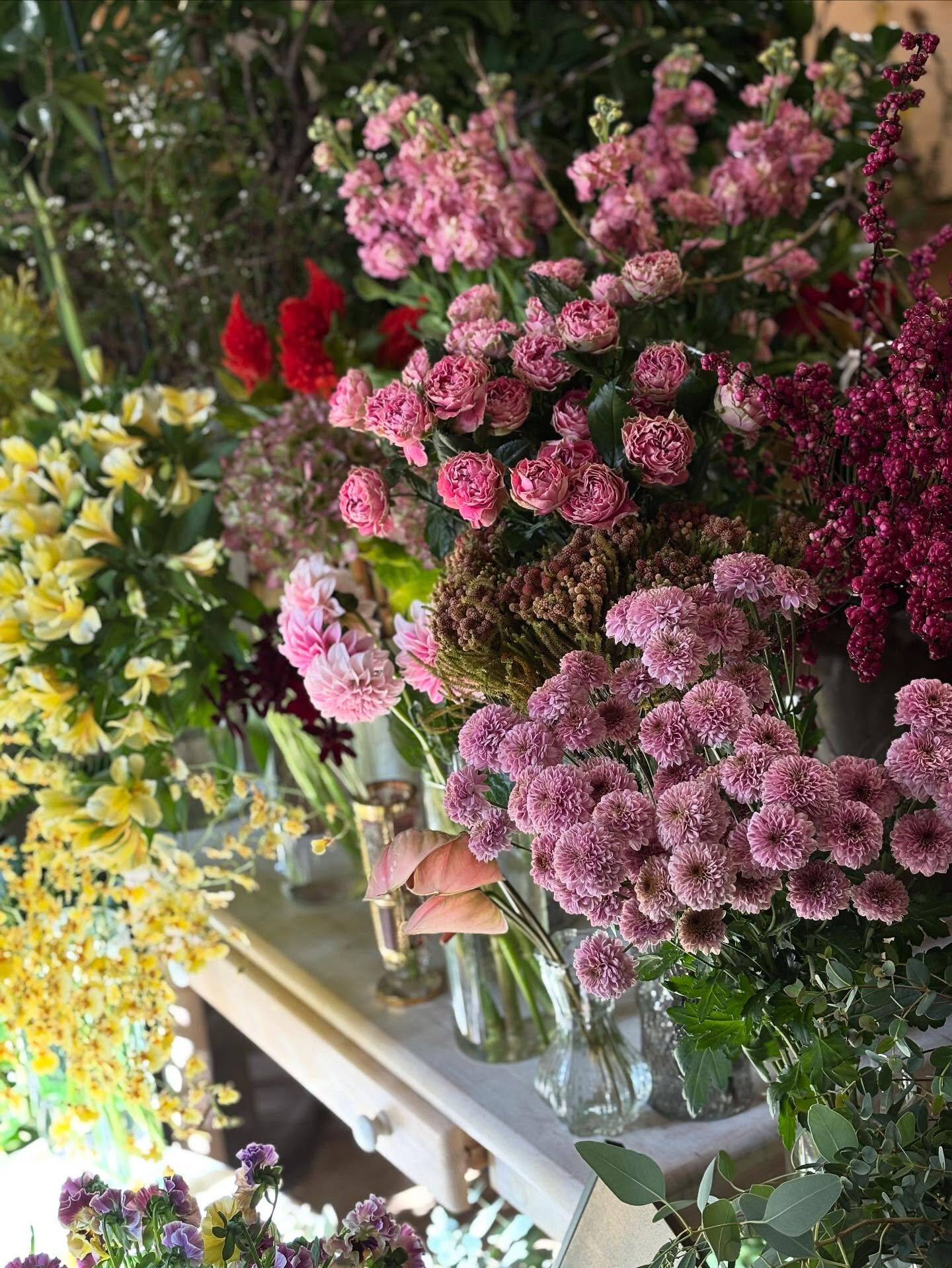 切花入荷のお知らせ💐